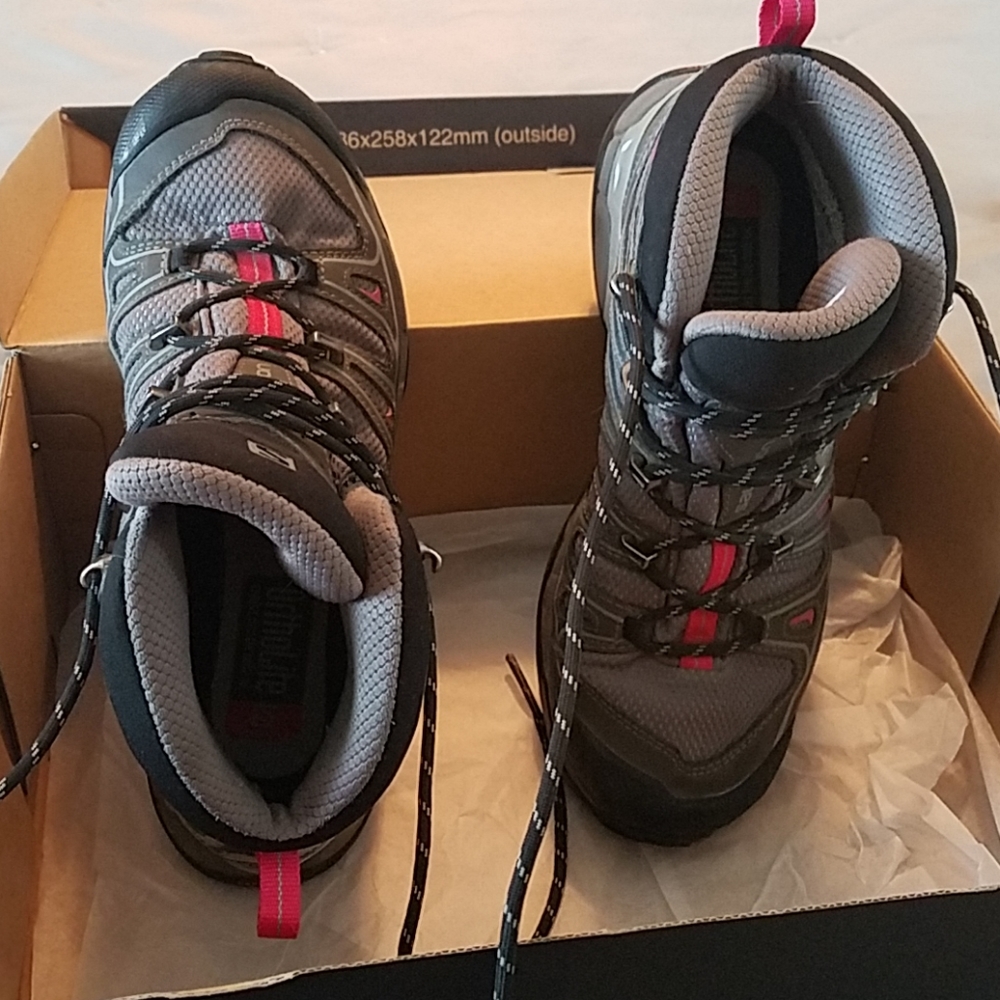 Salomon hiking boots